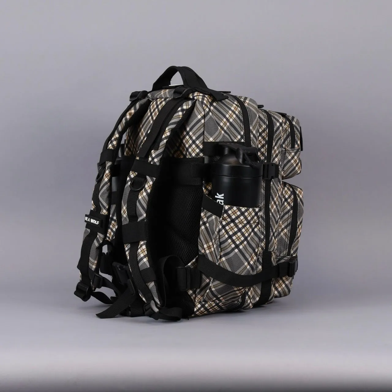 35L Backpack Black Tan Plaid