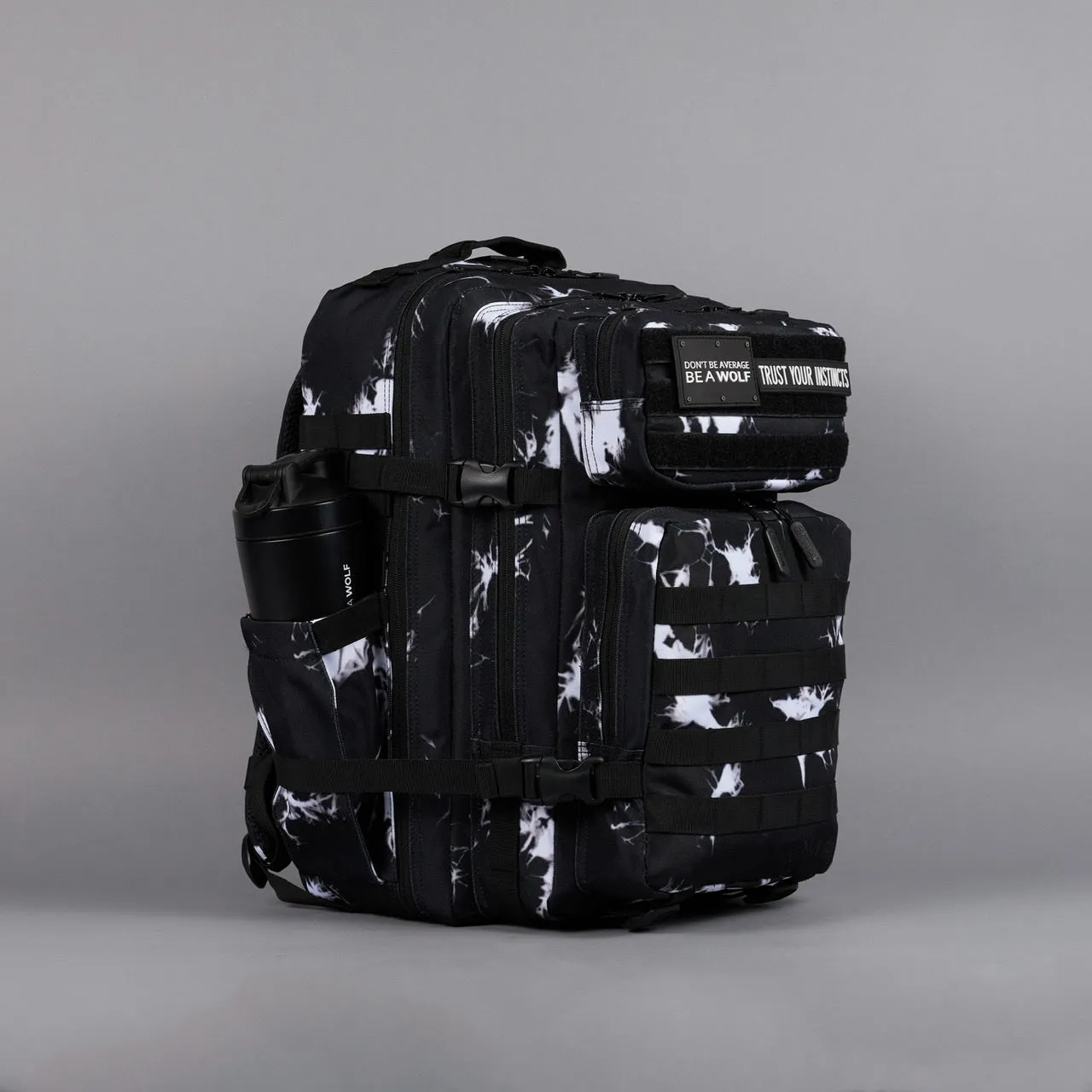 45L Backpack Black Lightning