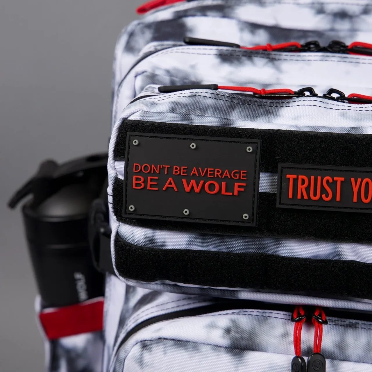 45L Timber Wolf Savage Red Meal Prep Management