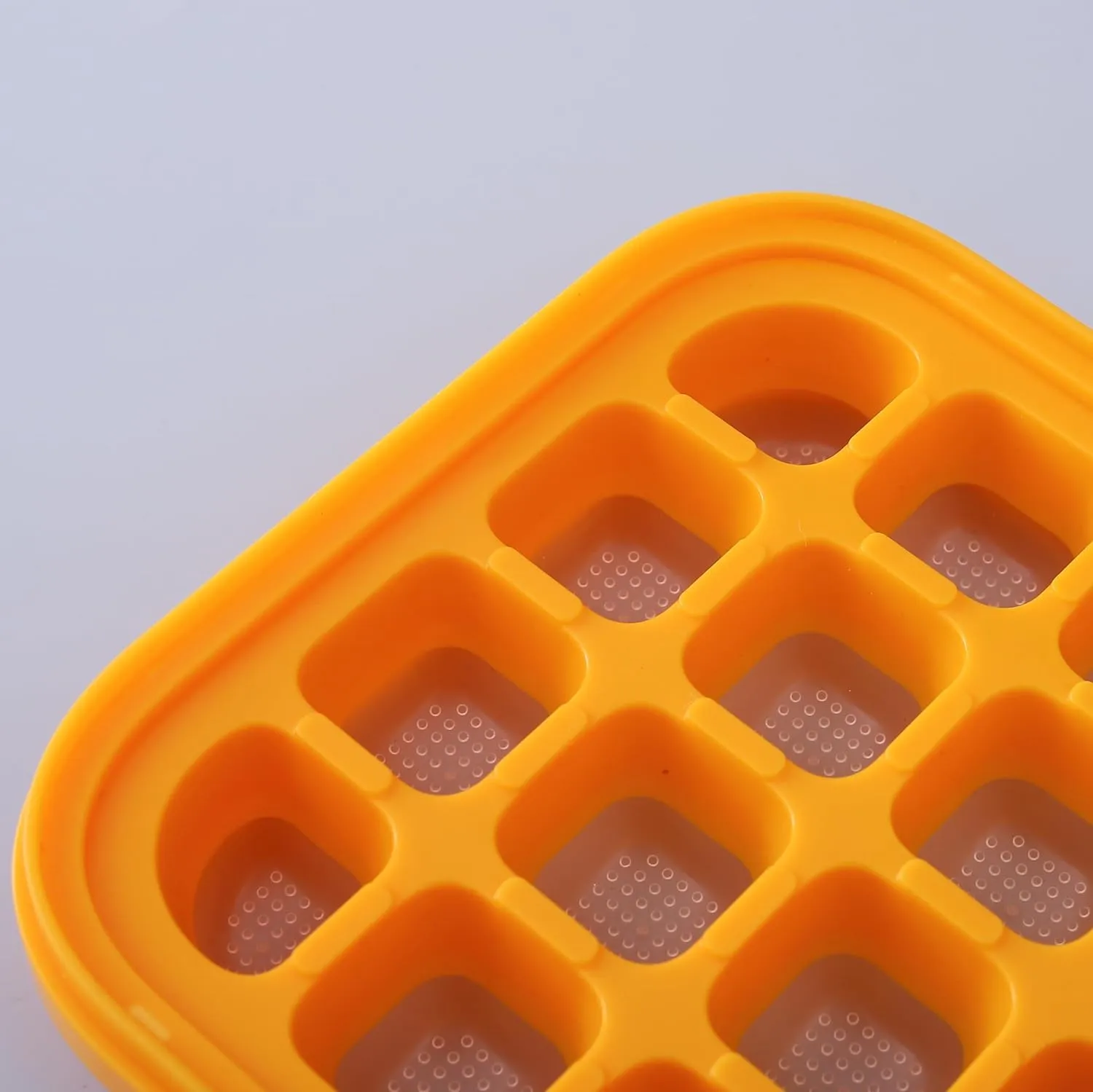 Homestic Ice Cube Tray | Orange | ZX23101-A