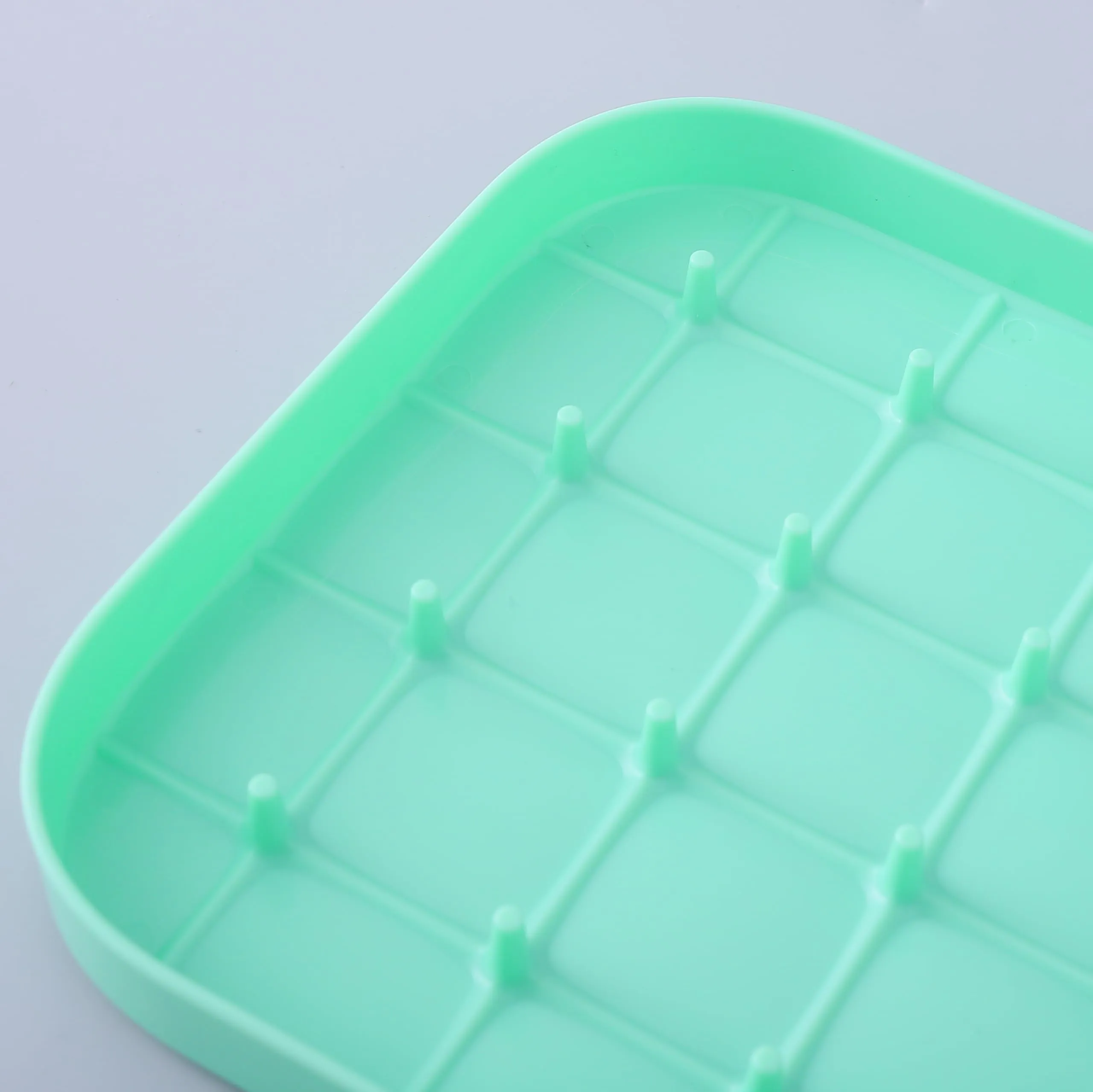 Homestic Single Layer Ice Cube Trays | 28 Compartments | One Press Demolding | Ice Cubes for Whiskey Cocktails Mocktails Soft Drinks | BPA Free | Aqua