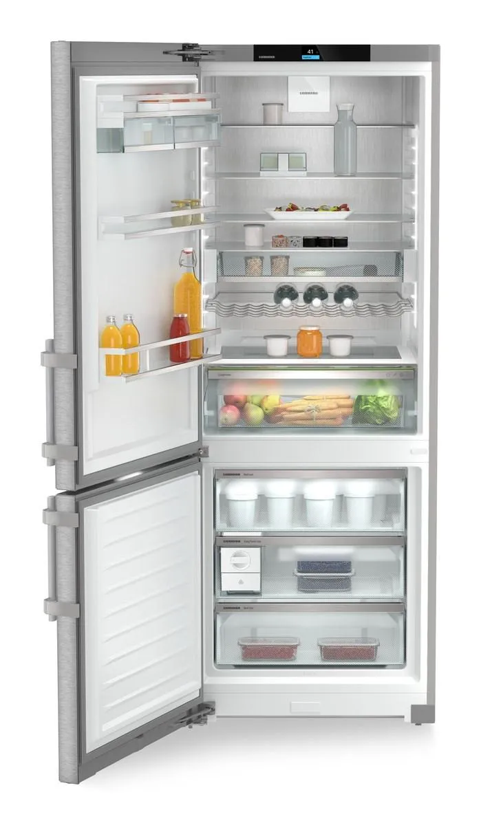 Liebherr SC7751 Combined fridge-freezers with EasyFresh and NoFrost